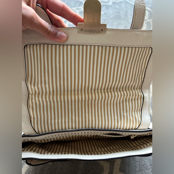 Kate Spade Lola Ave Lia Pebbled Leather Crossbody Messenger Purse Chalk White - Picture 4 of 15
